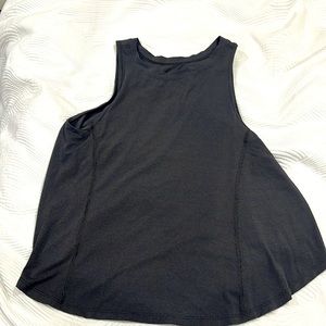 Lululemon high low spin tank